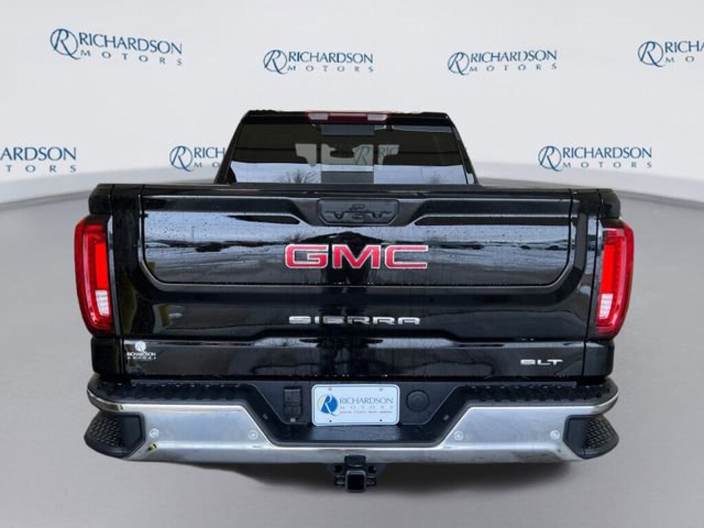 New 2026 GMC Sierra 1500 SLT Truck