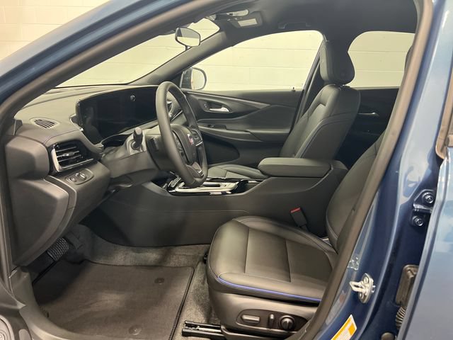 2026 Buick Envista Sport Touring - Photo 9