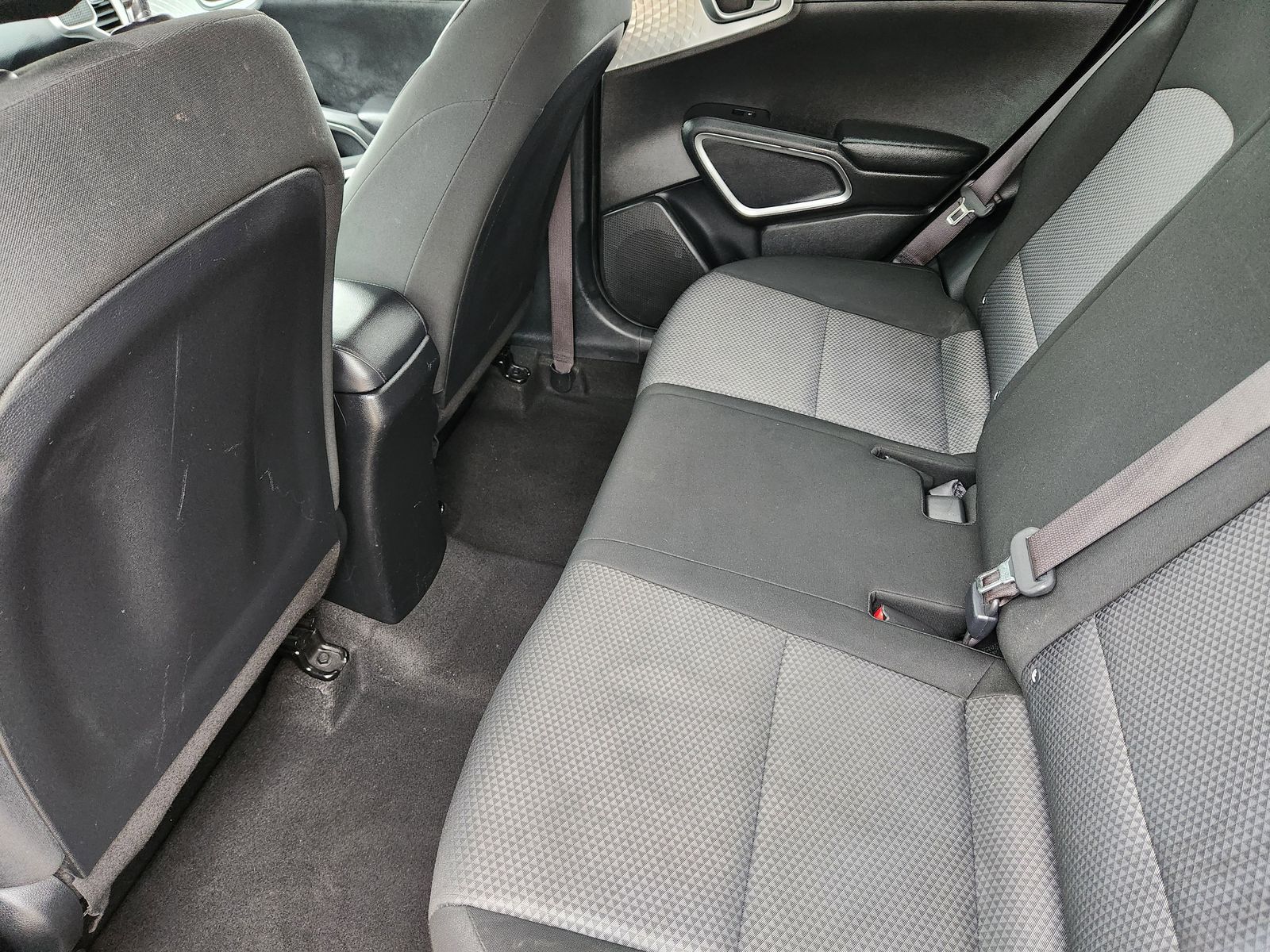 Used 2022 Gravity Gray Kia LX image 38