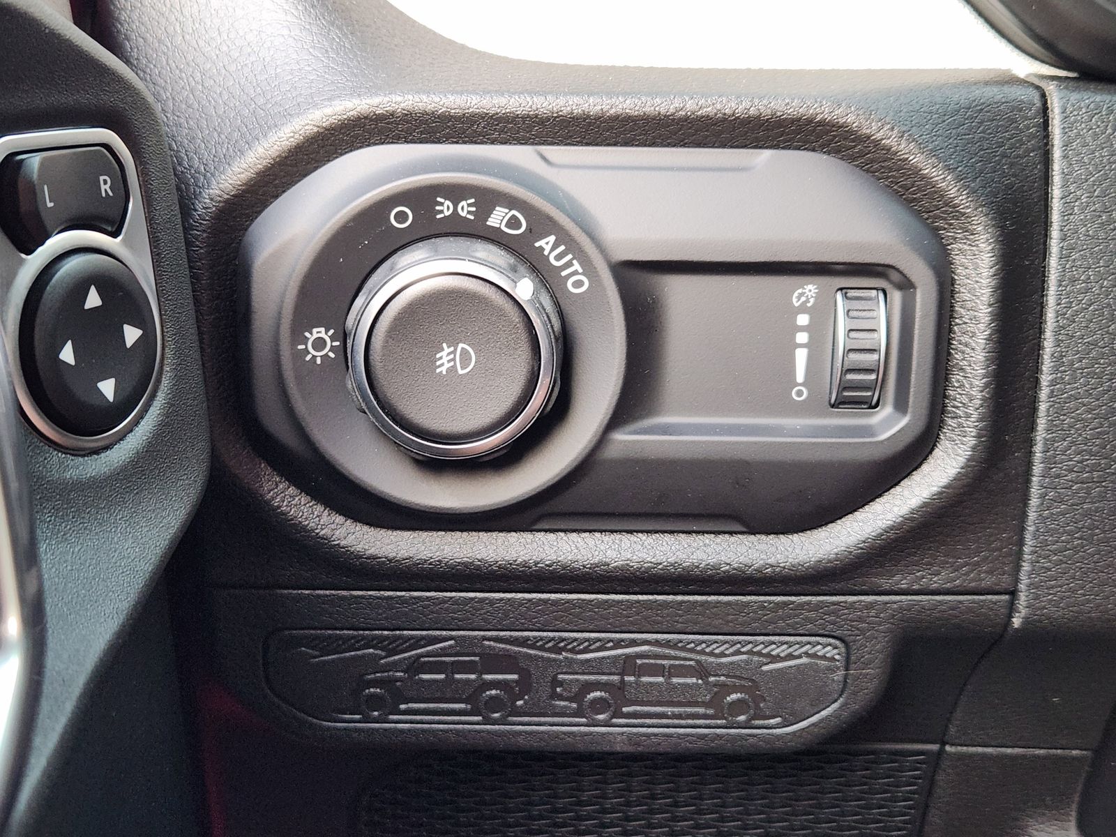 New 2026 Firecracker Red Jeep 4-DOOR WILLYS image 32