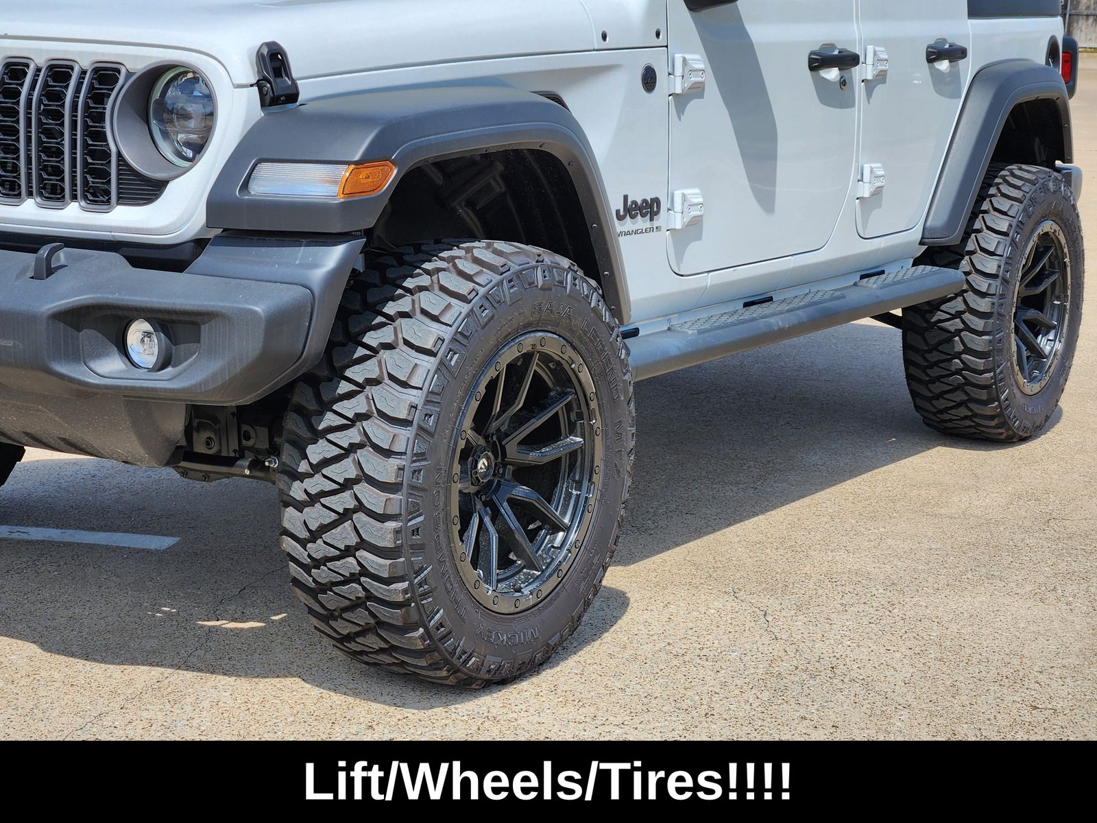 New 2026 Bright White Jeep 4-DOOR SPORT S image 12