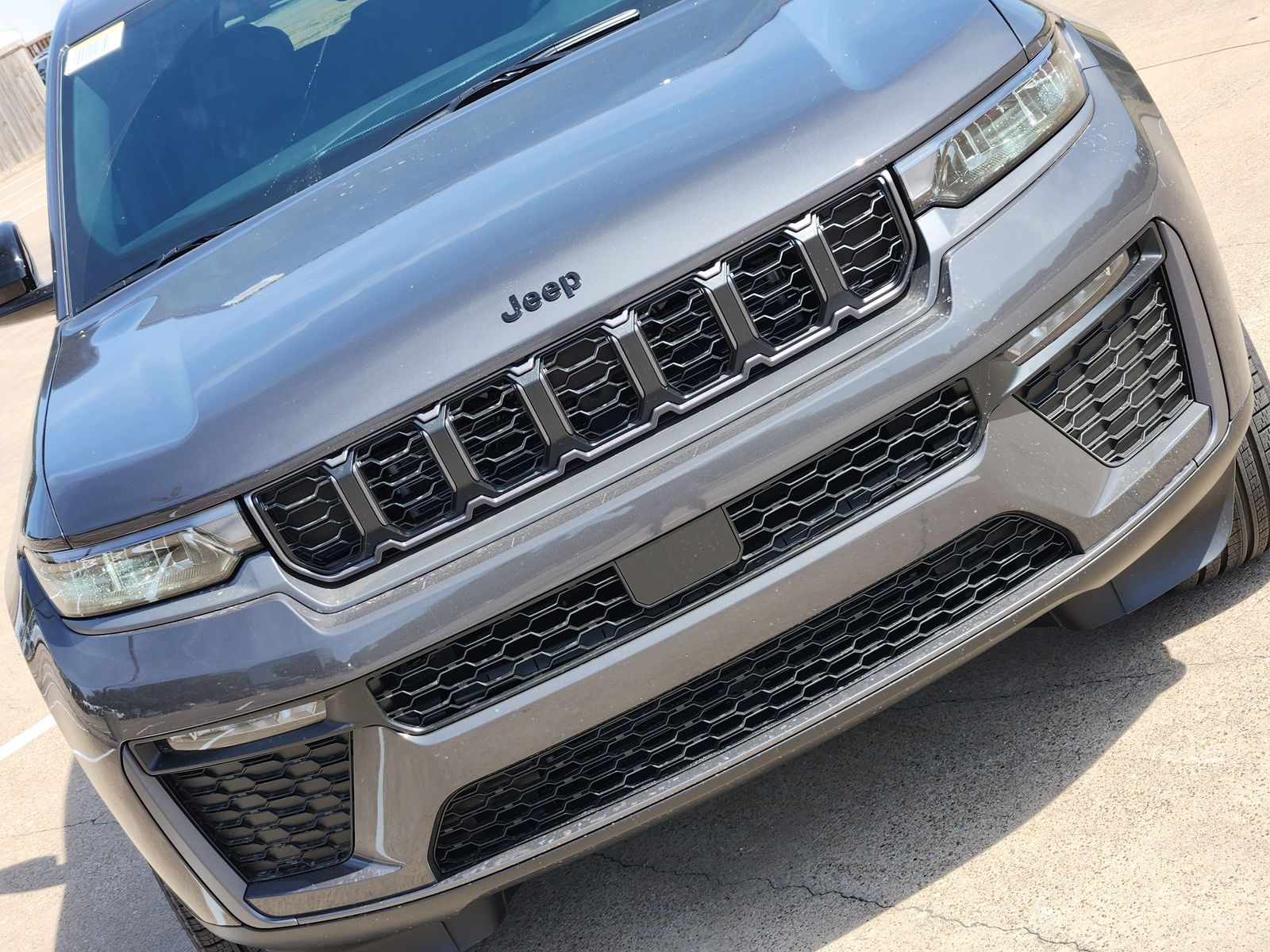 New 2026 Baltic Gray Jeep LIMITED 4X4 image 14