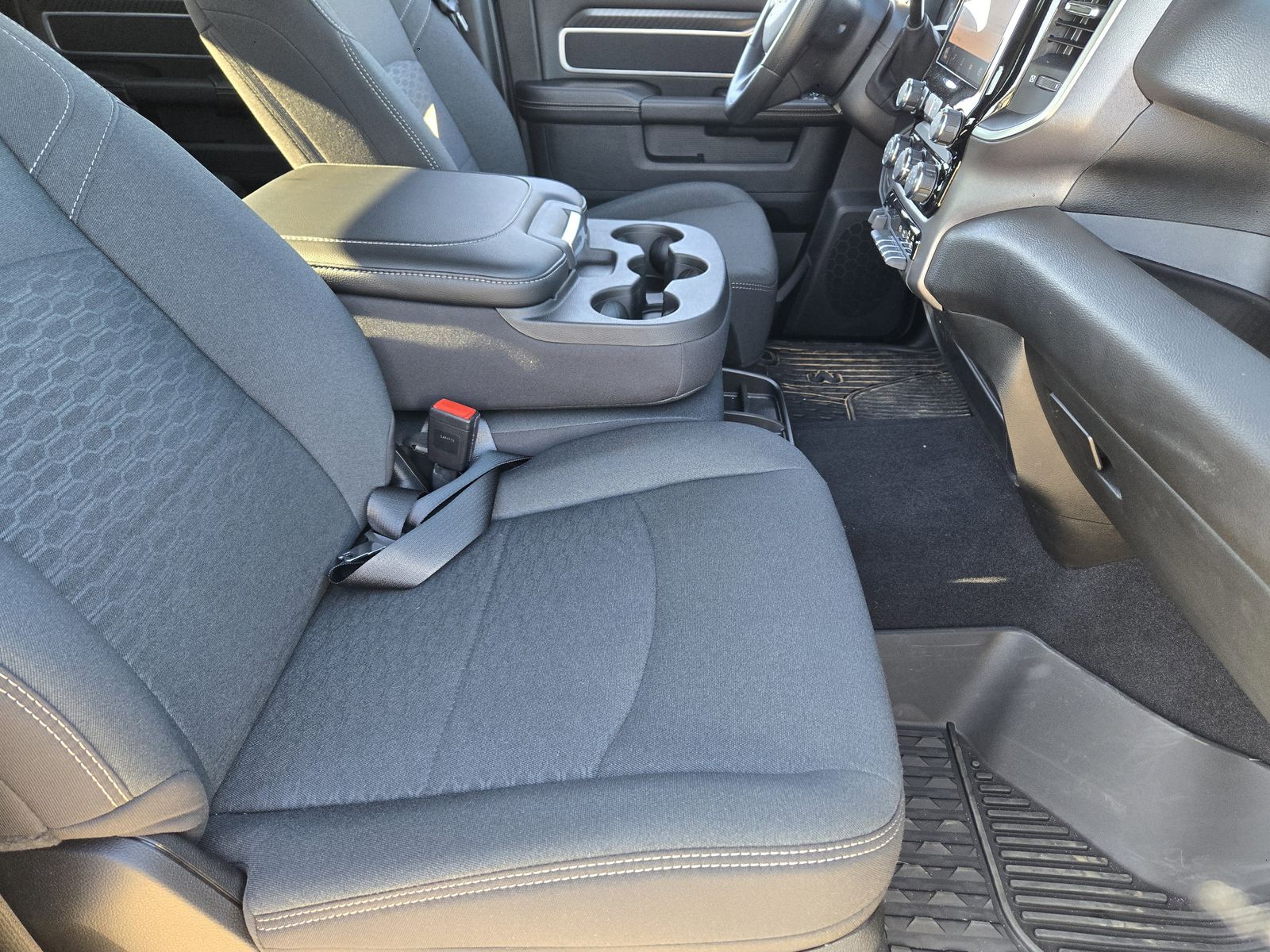 New 2025 Diamond Black Crystal Pearlcoat Ram BIG HORN CREW CAB 4X2 6