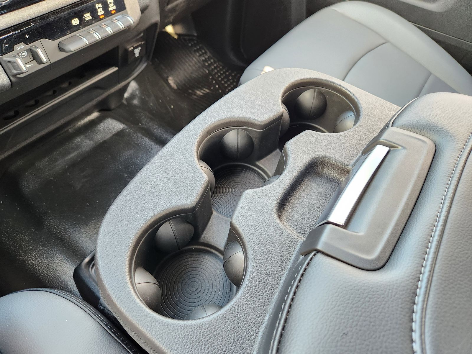 New 2026 Bright White Ram TRADESMAN CREW CAB 4X4 6