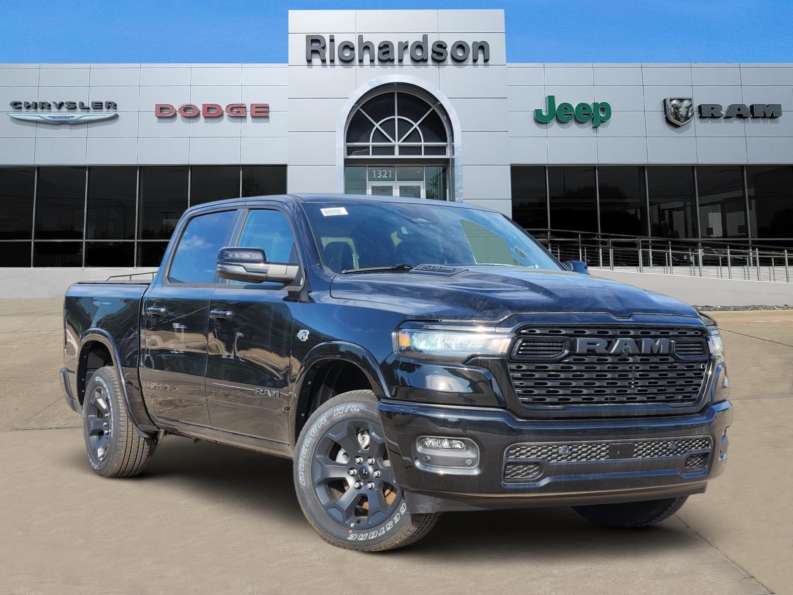 2026 Ram 1500 BIG HORN CREW CAB 4X4 5'7 BOX Pickup