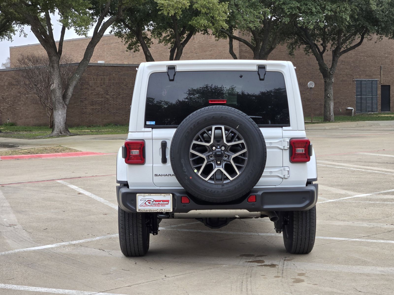 New 2026 Bright White Jeep 4-DOOR SAHARA image 6