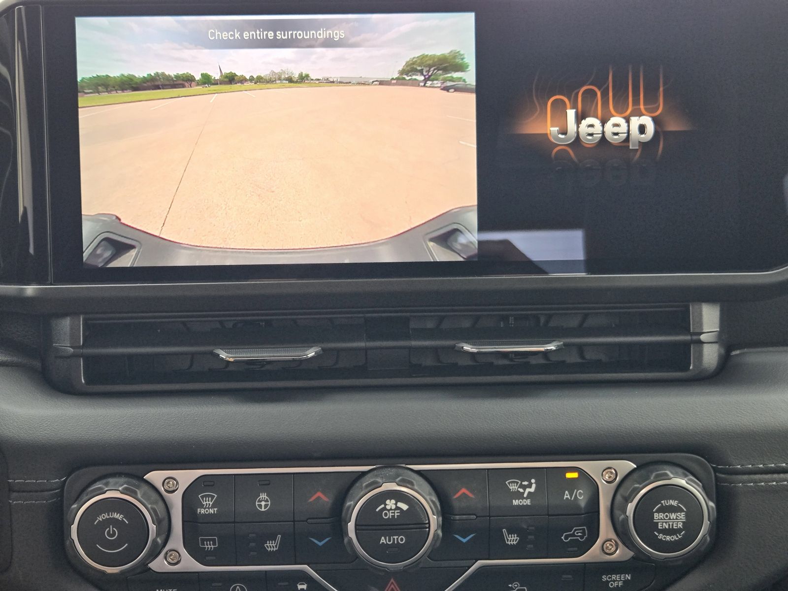 New 2026 Reign Jeep TEXAS TRAIL 4X4 image 21