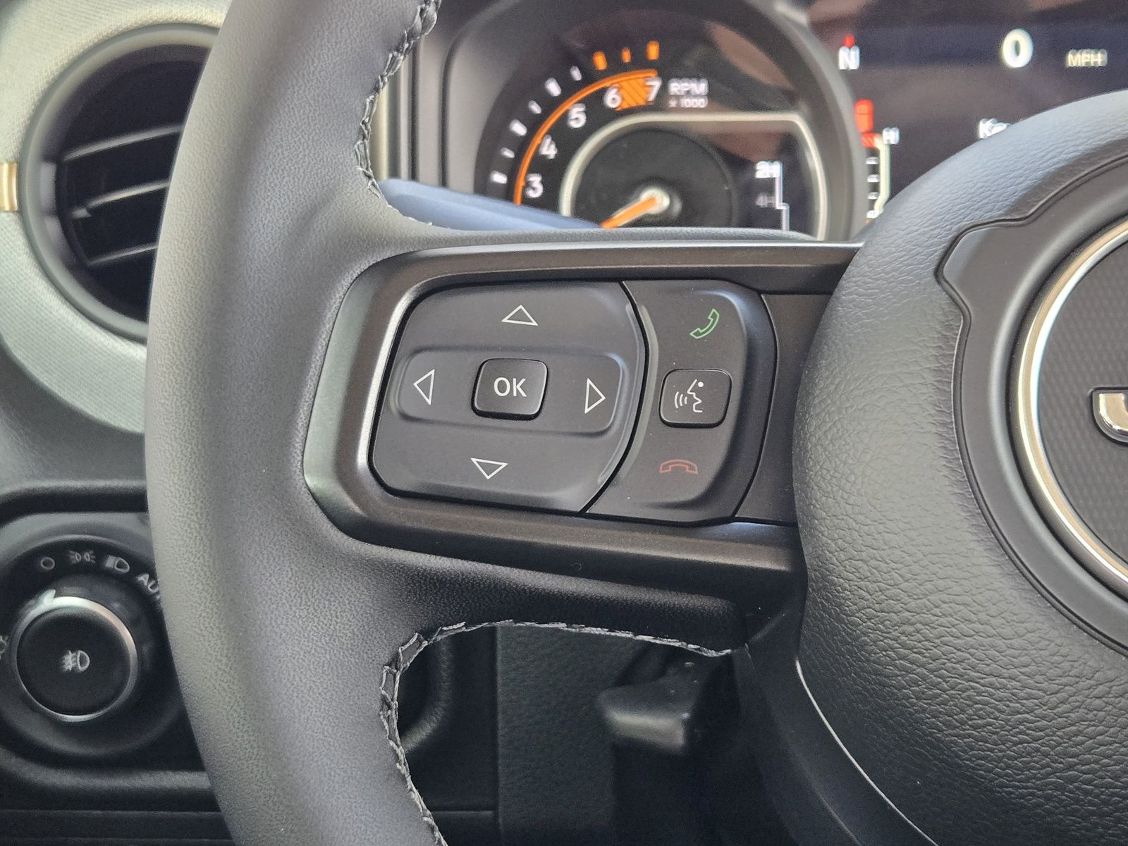 New 2026 Bright White Jeep 4-DOOR WILLYS image 28