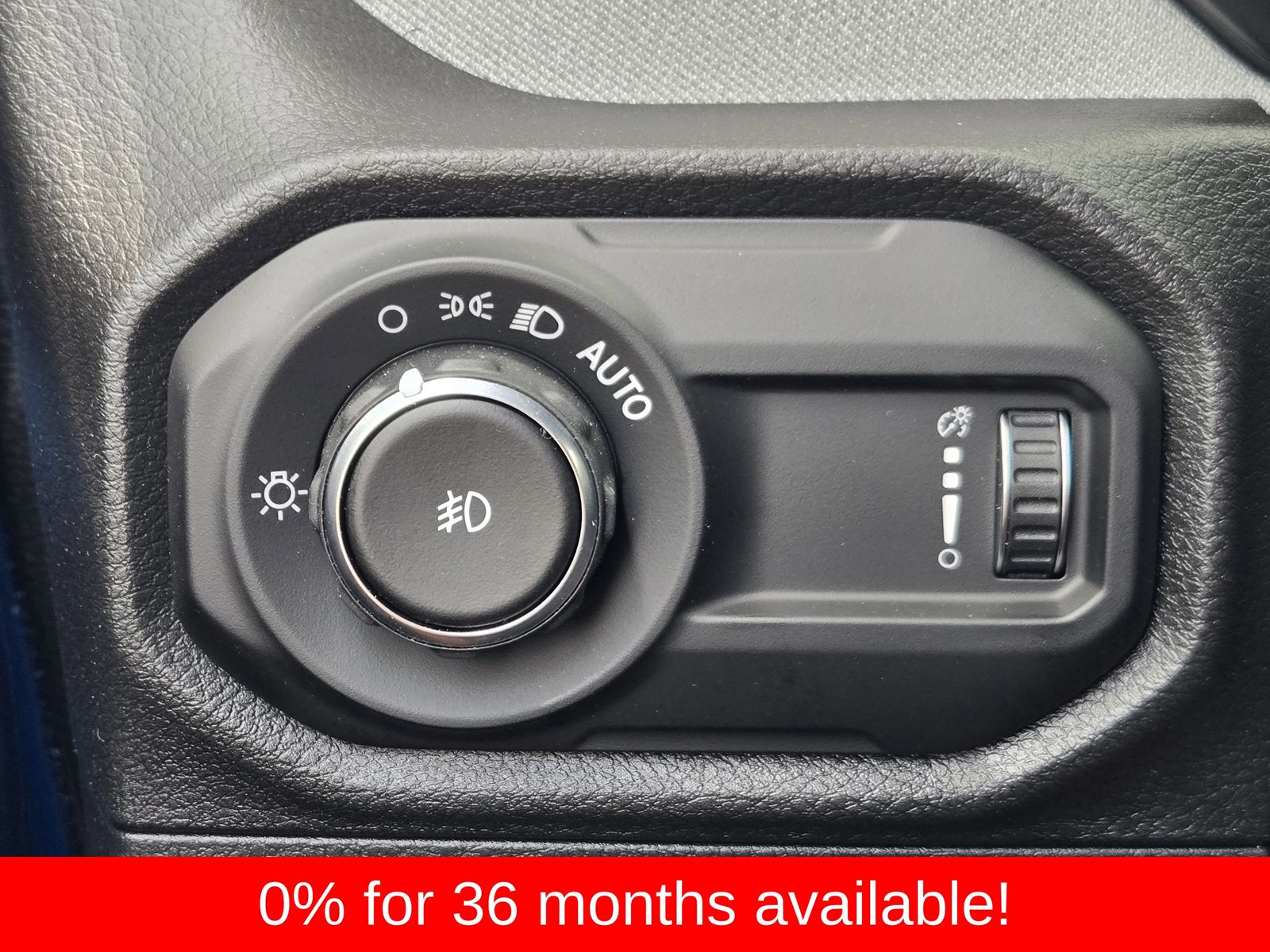 New 2026 Hydro Blue Pearlcoat Jeep 4-DOOR SPORT S image 27