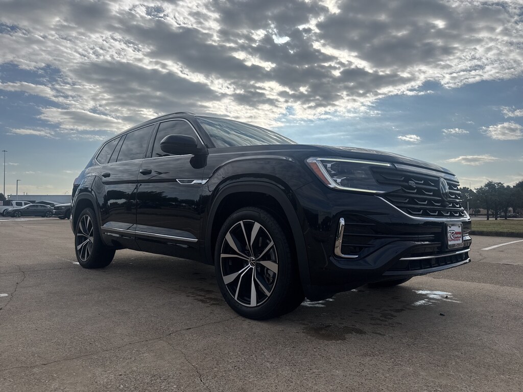 Used 2025 Volkswagen Atlas 2.0T SEL Premium R-Line SUV