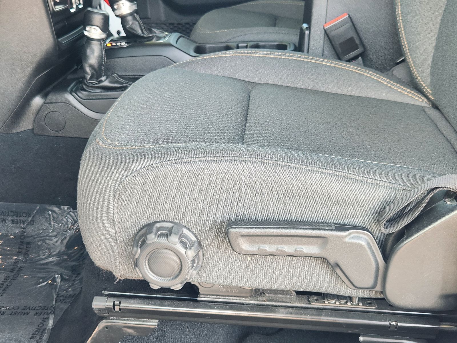 Used 2024 Bright White Clearcoat Jeep Sahara image 36