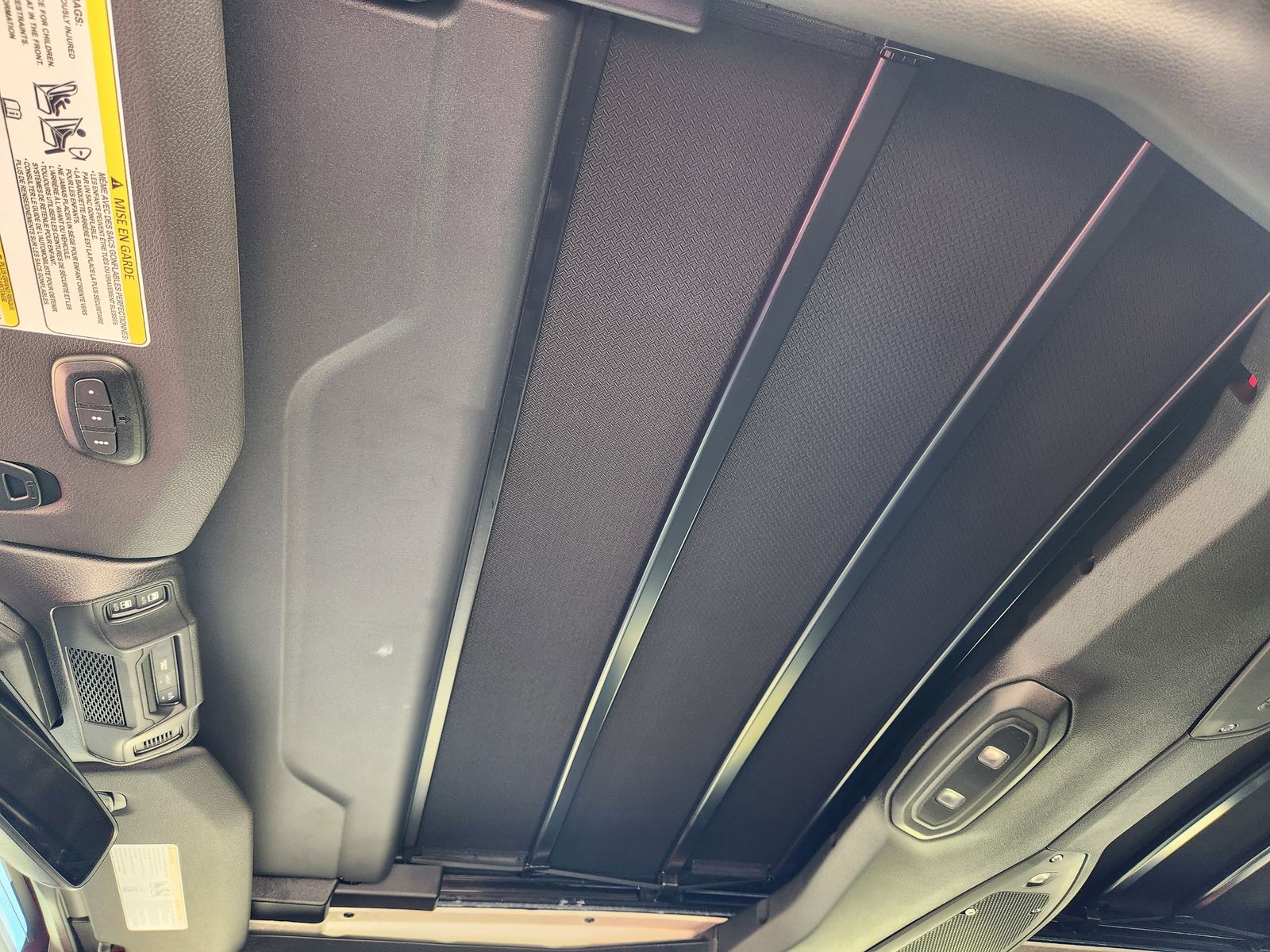 New 2026 Firecracker Red Jeep 4-DOOR SAHARA image 34