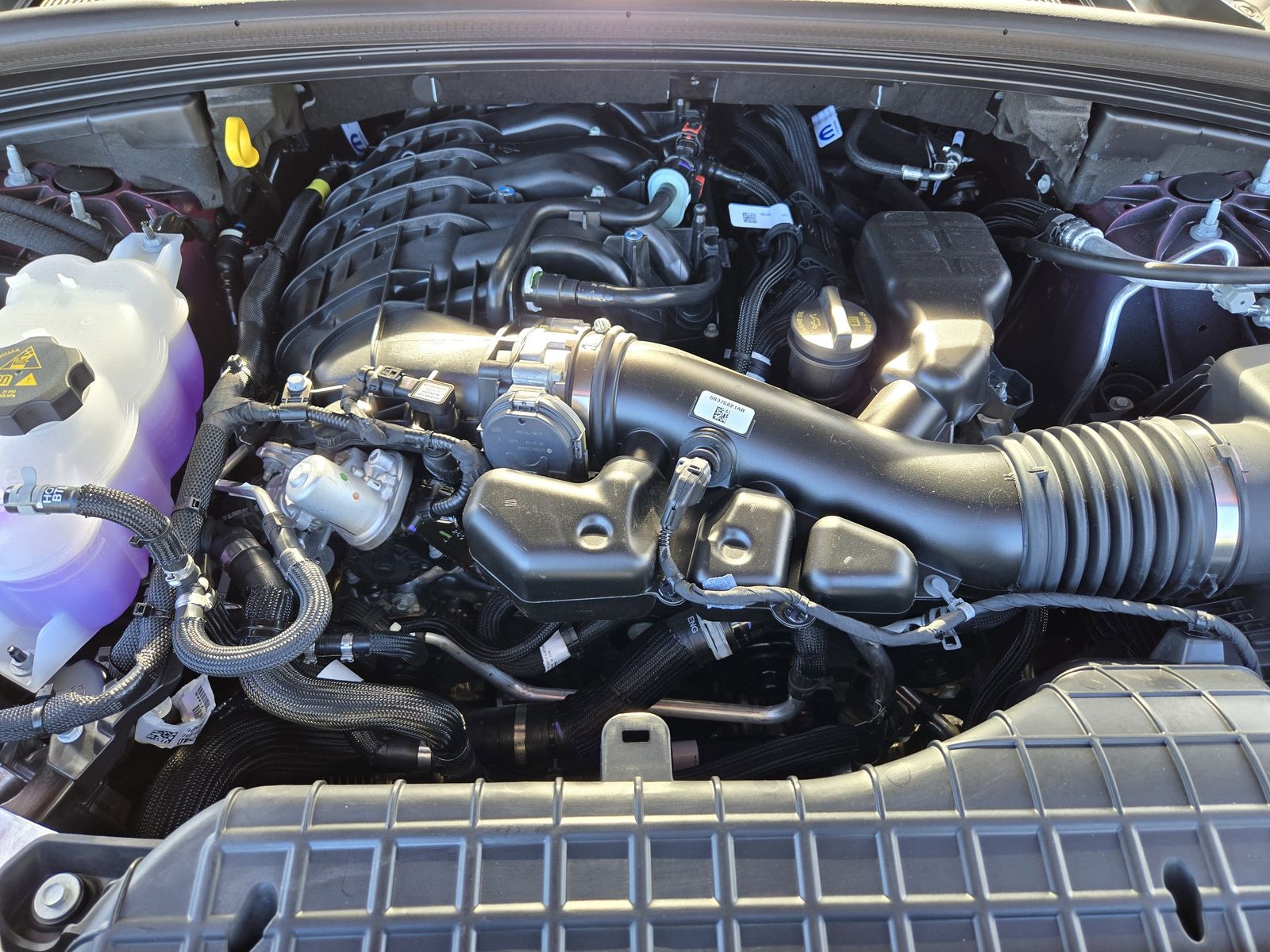 New 2025 Velvet Red Pearlcoat Jeep LAREDO X 4X4 image 31