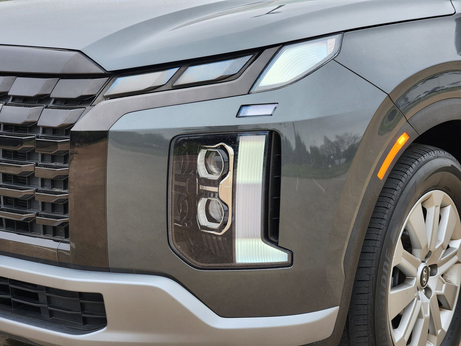 Used 2023 Steel Graphite Hyundai SEL image 10