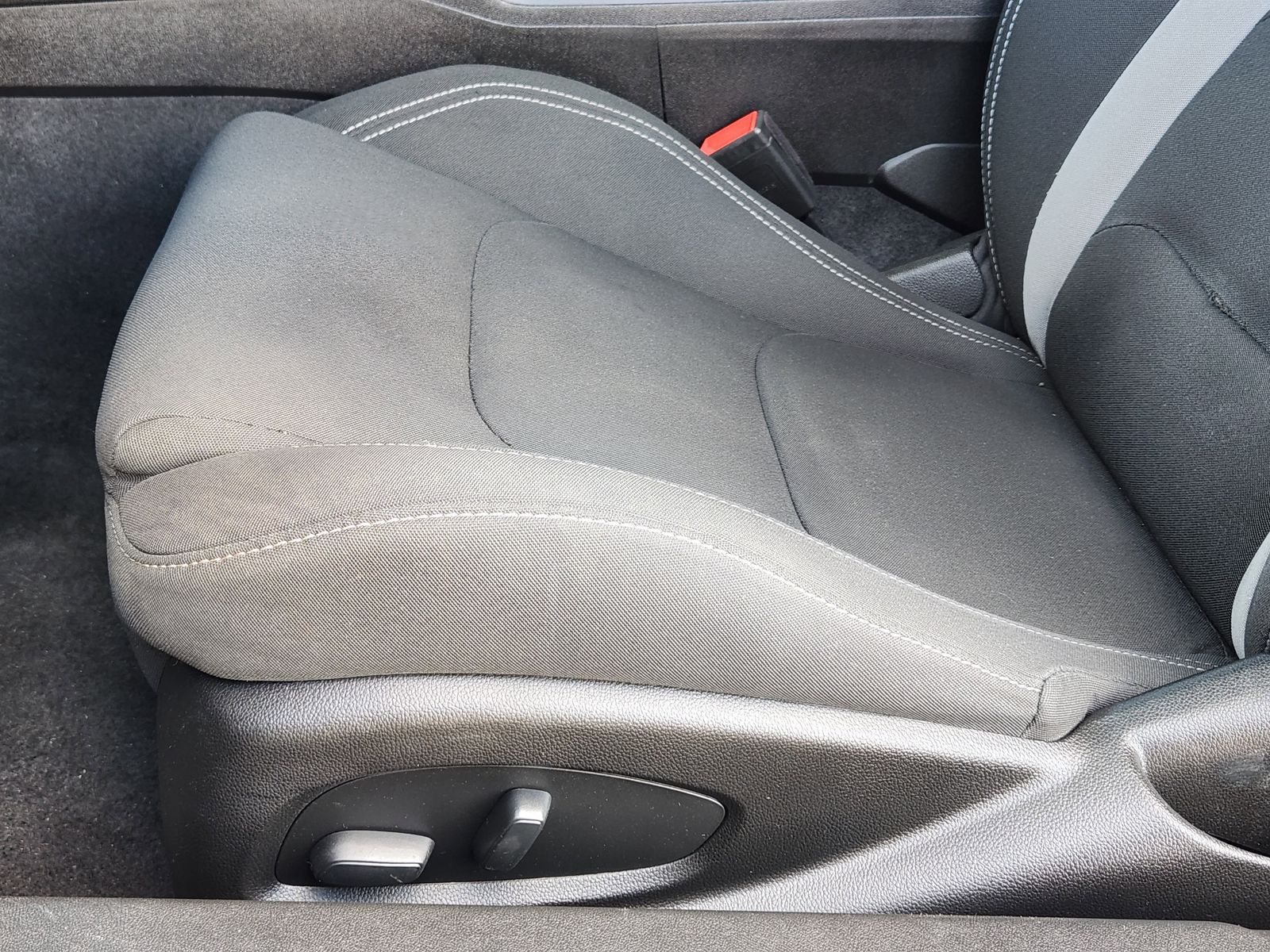 Used 2021 Black Chevrolet  image 33