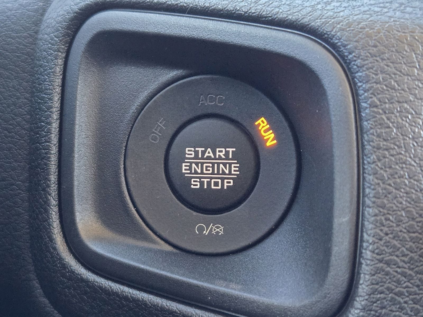 New 2026 41 Jeep 2-DOOR SPORT image 22