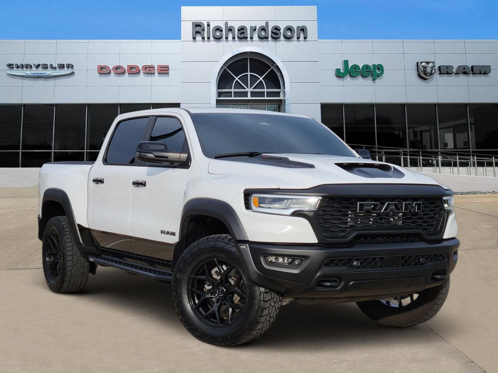 2025 RAM 1500 RHO 4x4 Crew Cab 5'7's photo