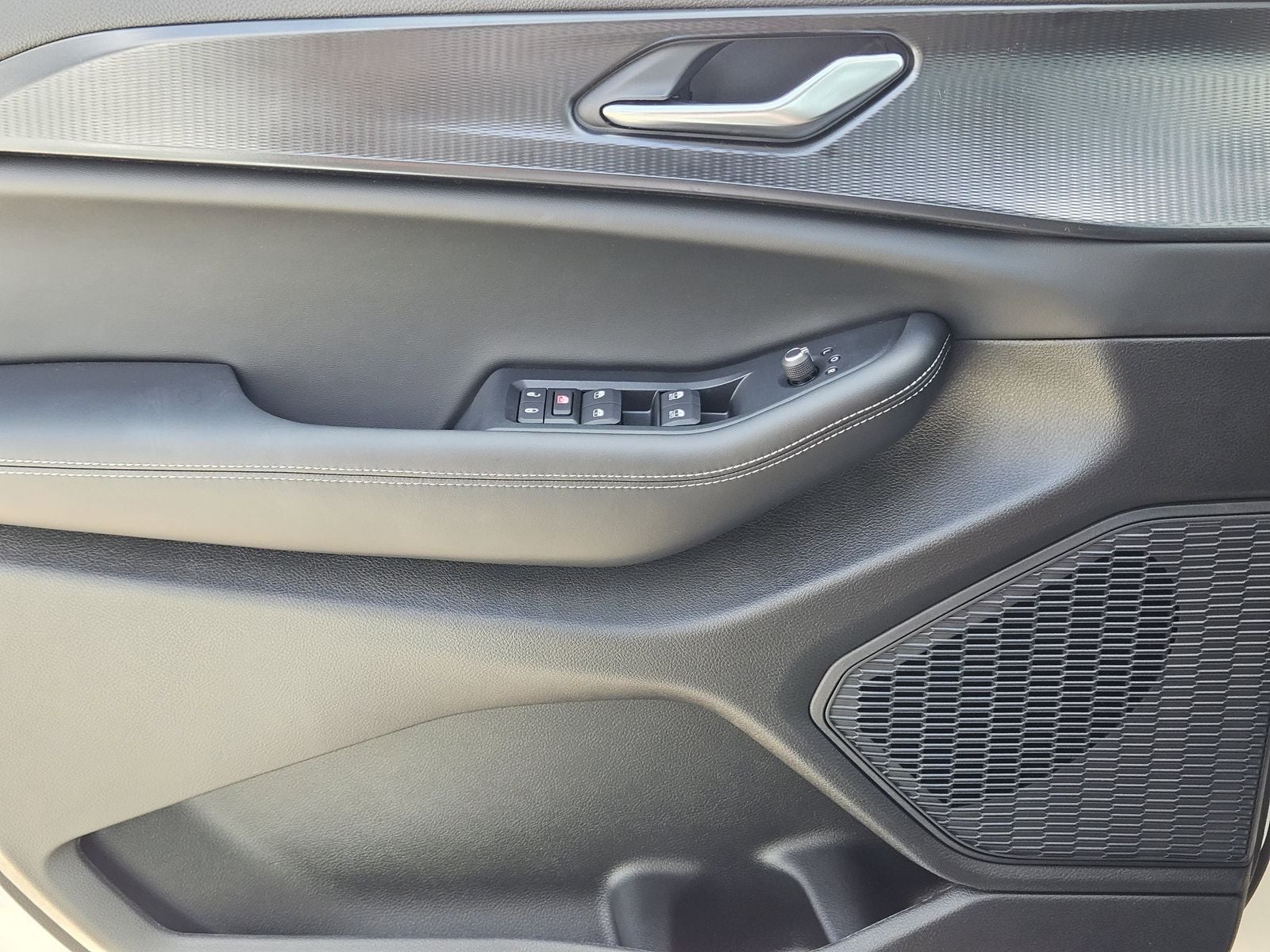 New 2025 Bright White Jeep ALTITUDE X 4X2 image 23