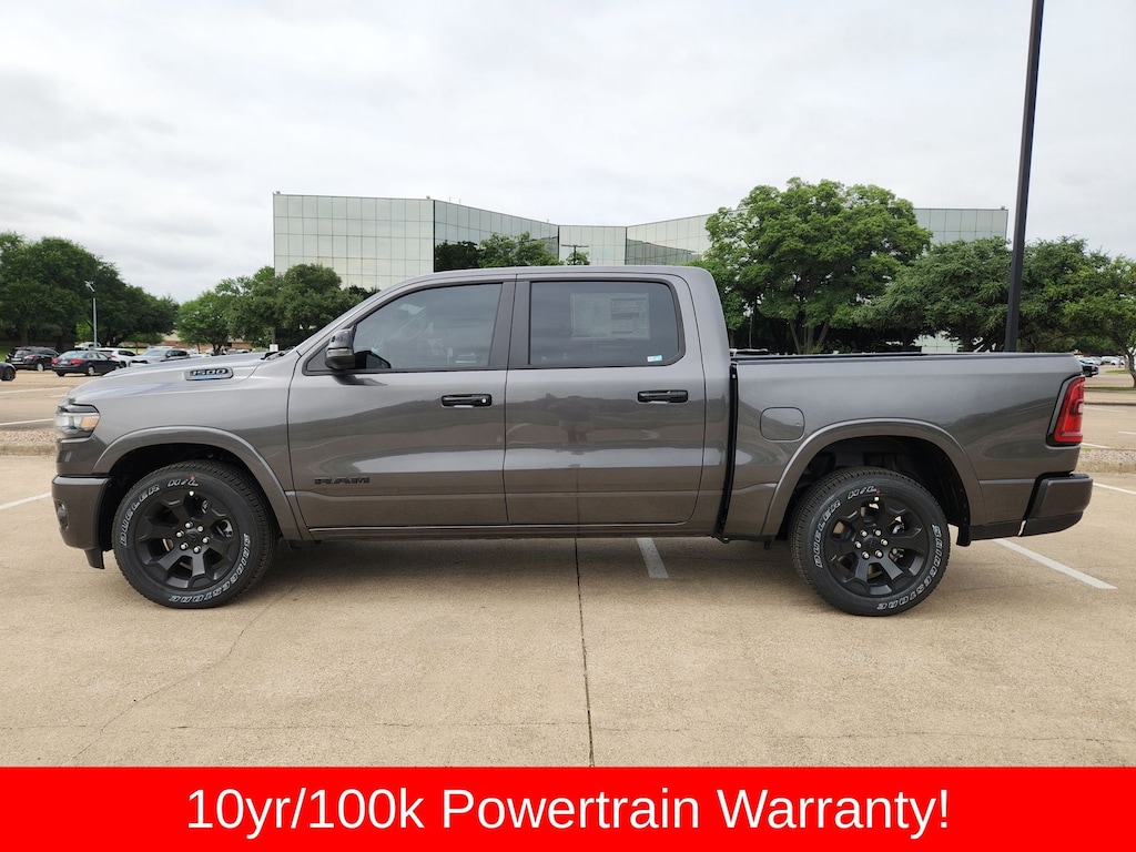 New 2026 Ram 1500 LONE STAR CREW CAB 4X2 5'7 BOX Pickup