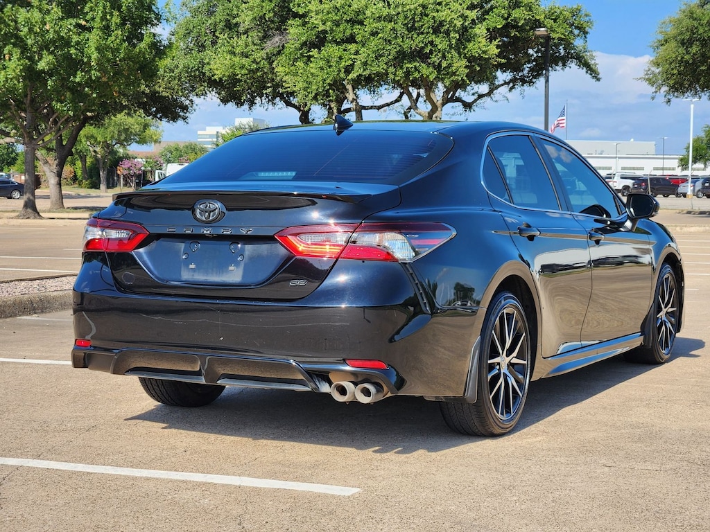 Used 2023 Toyota Camry SE Sedan