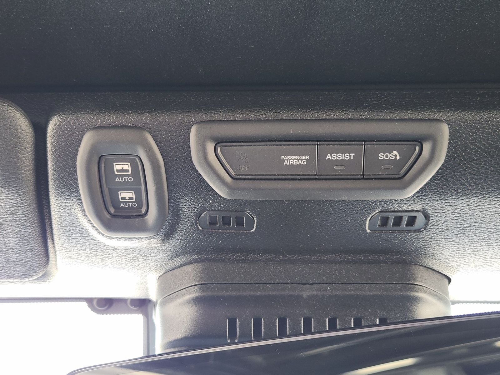 Used 2022 Black Jeep Unlimited Sahara image 33