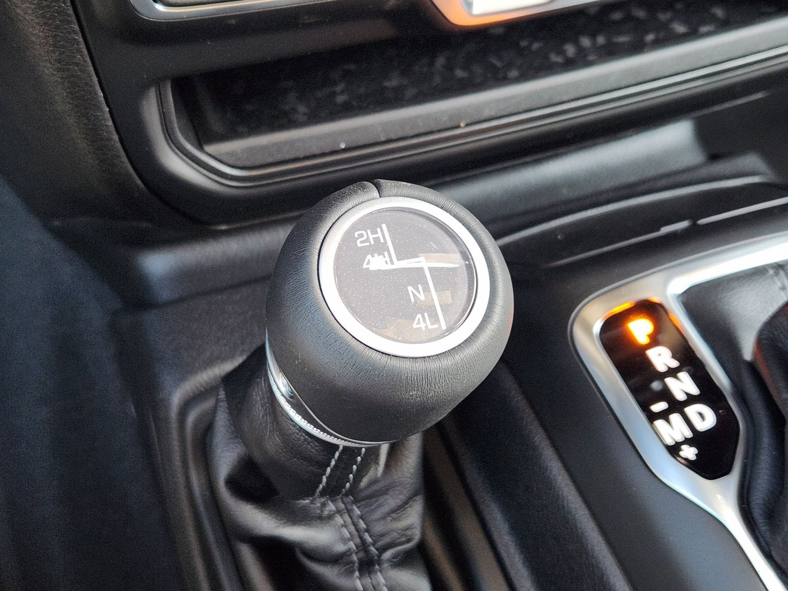 New 2026 Granite Crystal Jeep TEXAS TRAIL 4X4 image 23