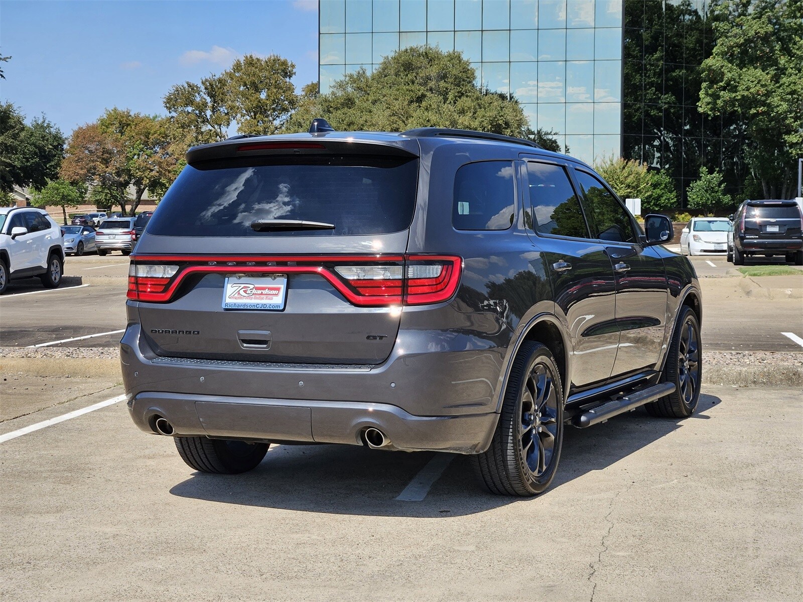 2025 Dodge Durango GT photo 4