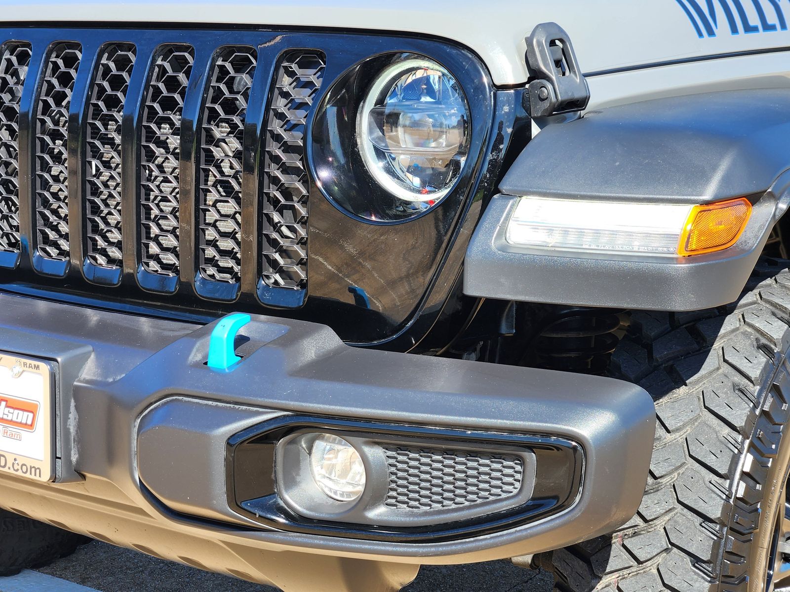 Used 2023 Sting-Gray Clearcoat Jeep  image 10