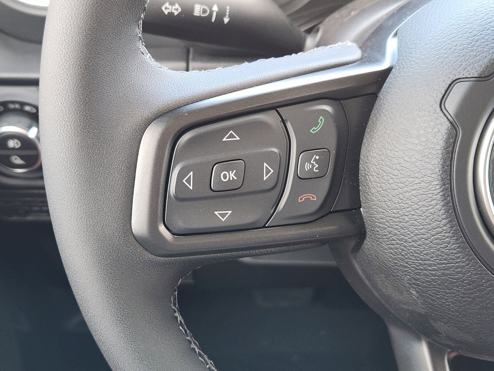 New 2026 Black Jeep SAHARA 4X4 image 36