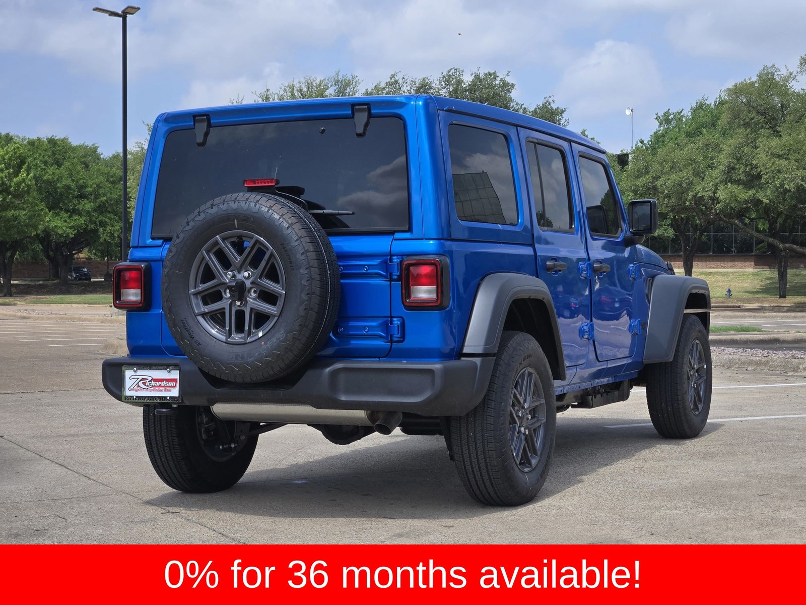 New 2026 Hydro Blue Pearlcoat Jeep 4-DOOR SPORT S image 6