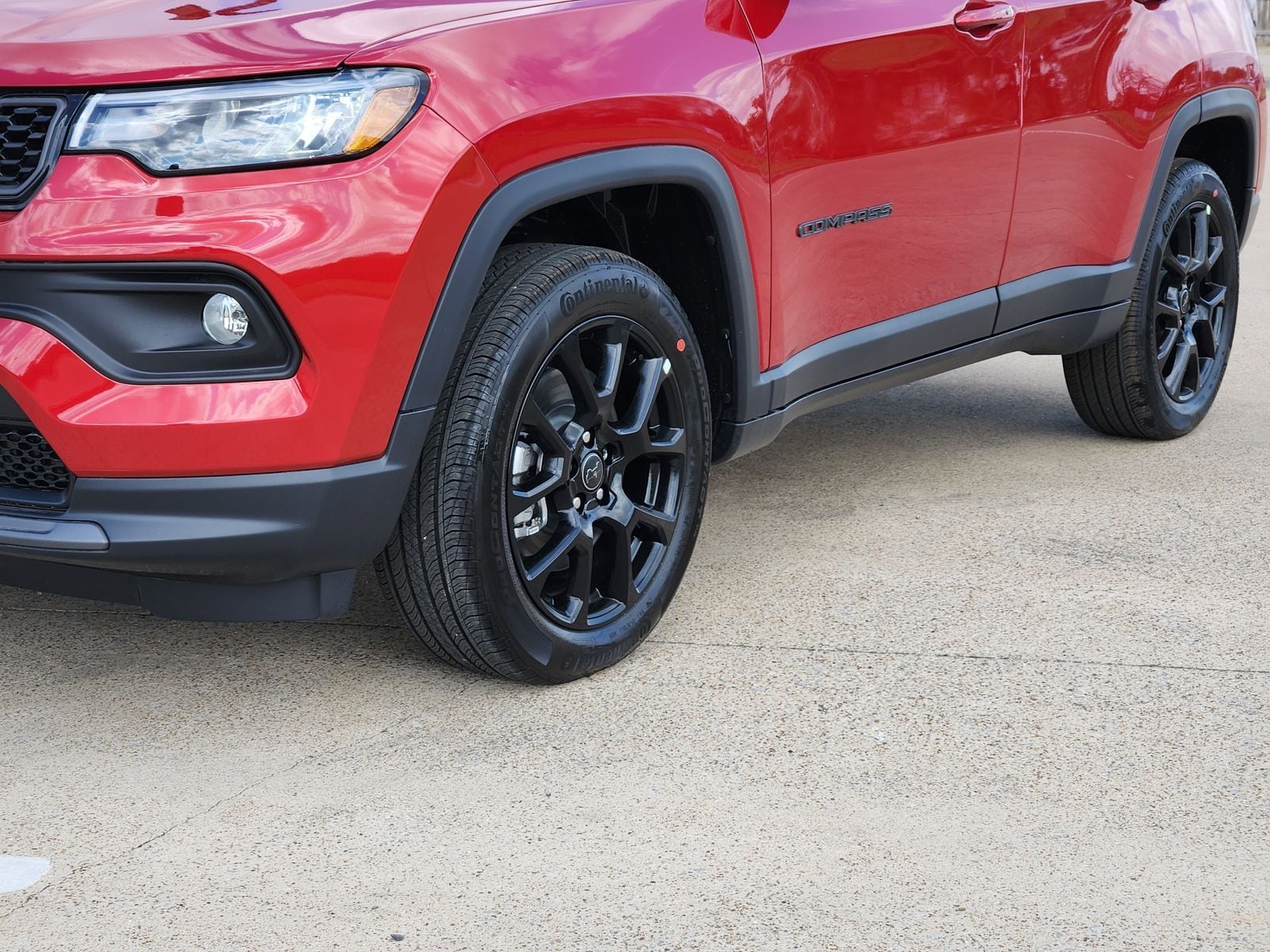 New 2026 Red Hot Pearlcoat Jeep LATITUDE ALTITUDE 4X4 image 12