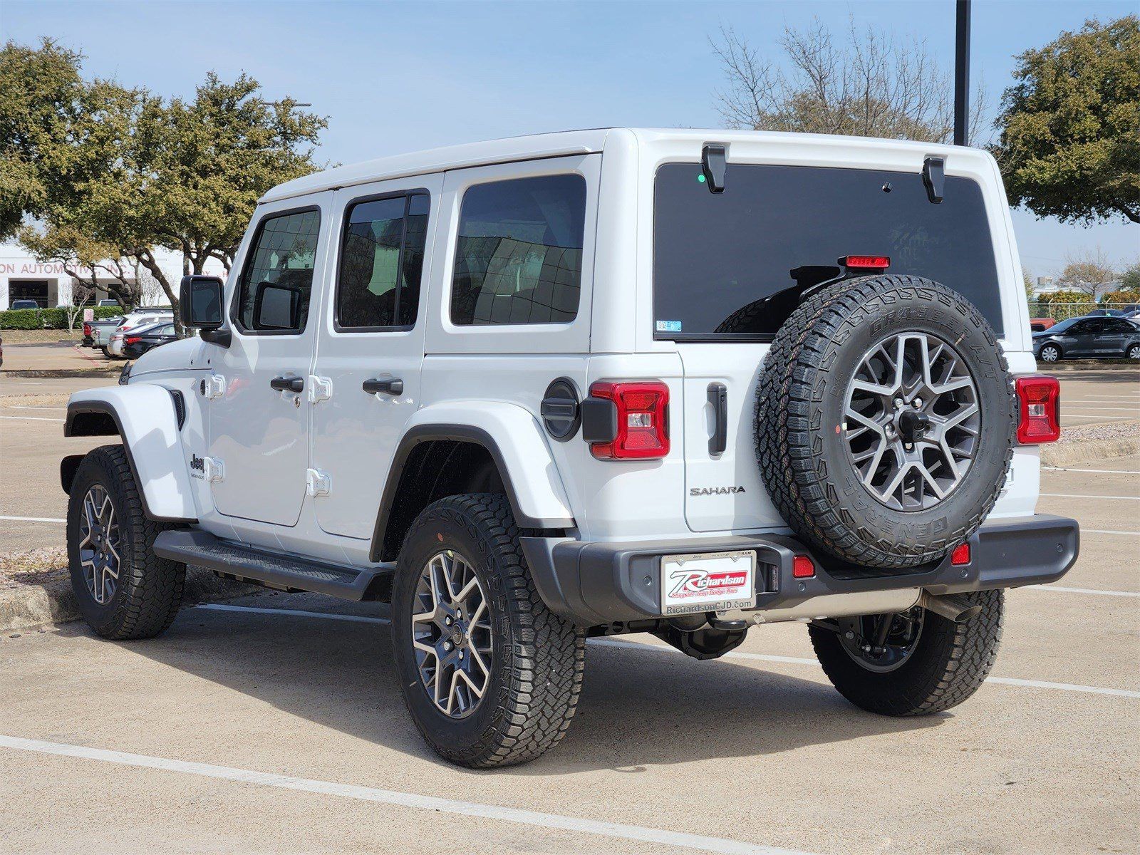 New 2026 Bright White Jeep 4-DOOR SAHARA image 4