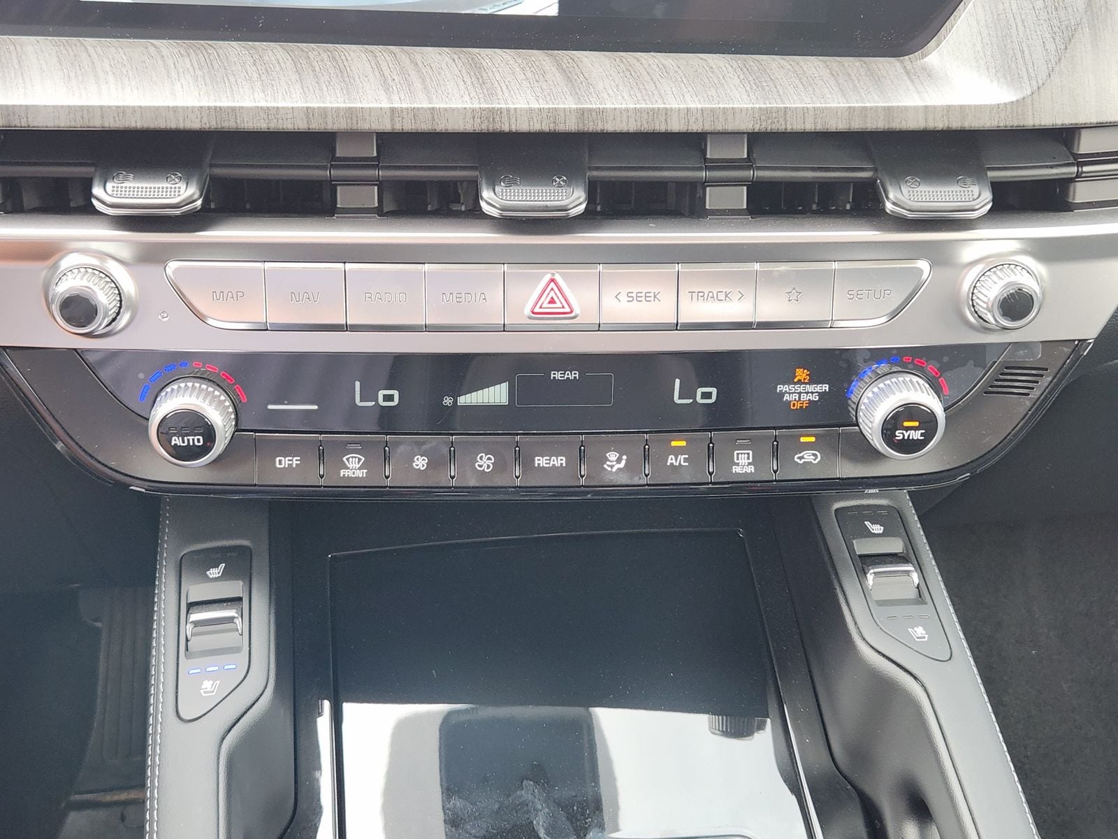Used 2025 Ebony Black Kia EX image 26