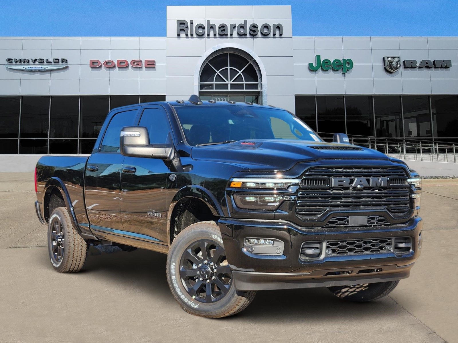 2027 Ram 2500 LARAMIE CREW CAB 4X4 6'4 BOX Pickup