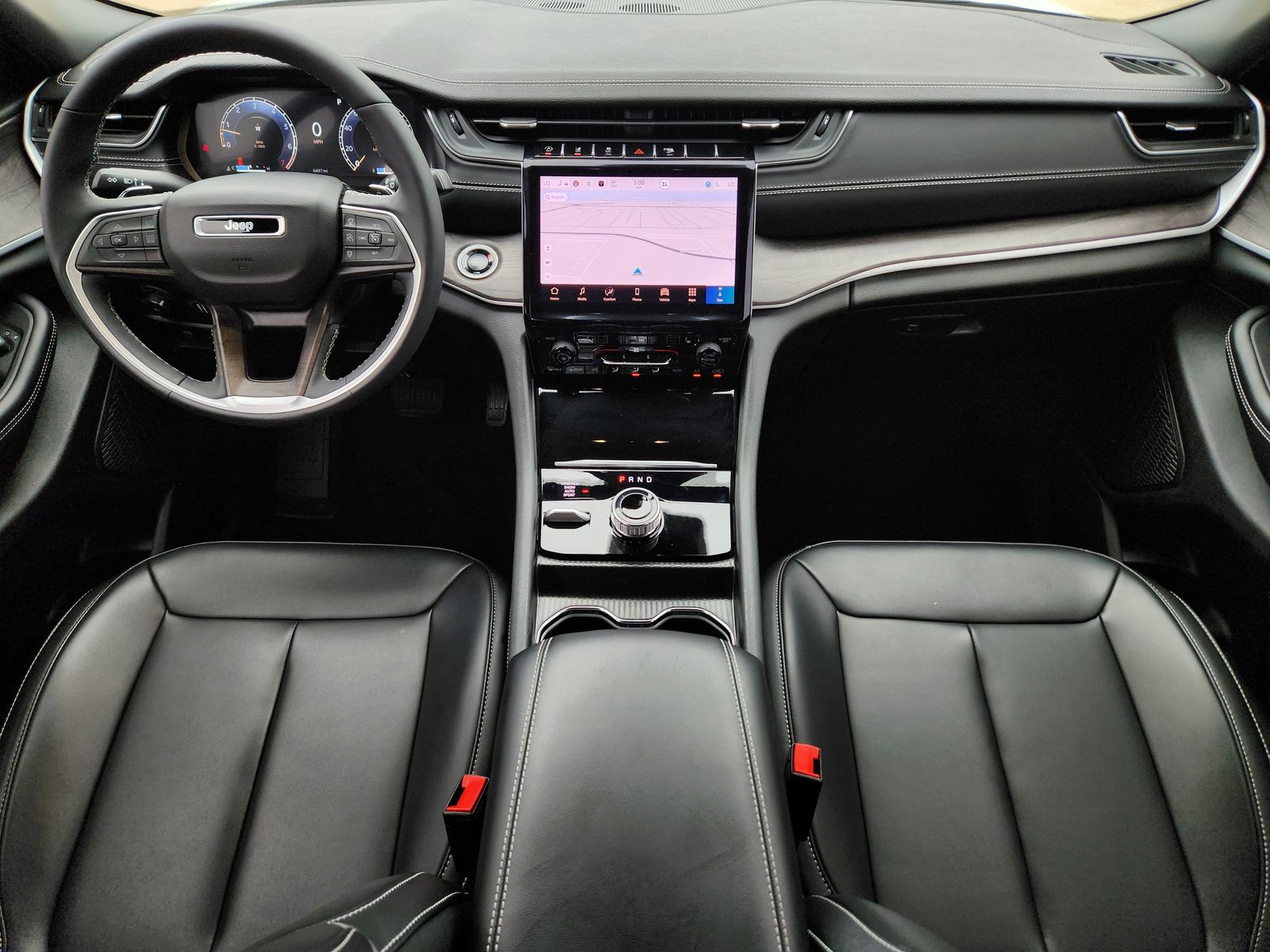 Used 2025 Bright White Jeep Limited image 35