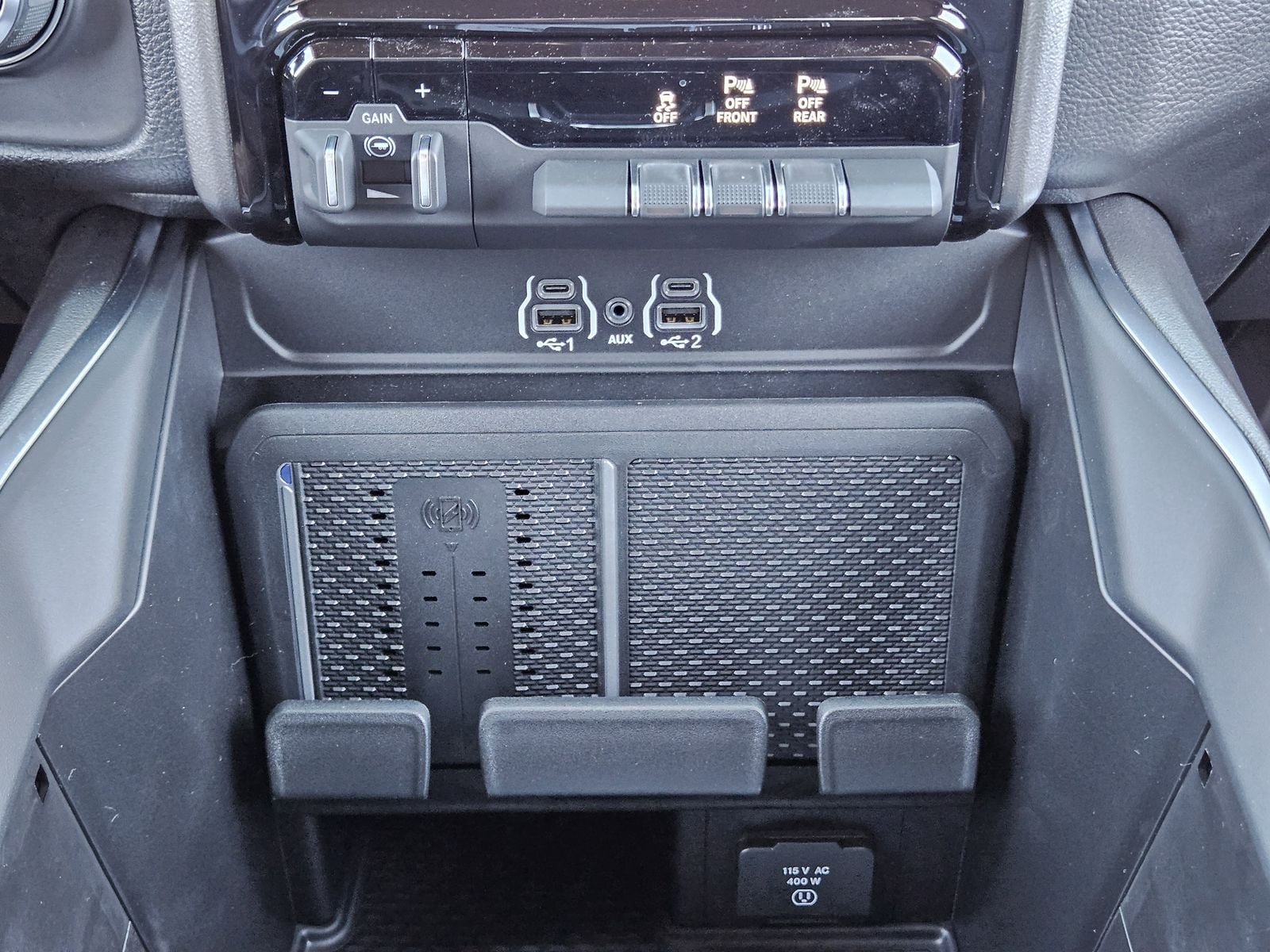 New 2026 Granite Crystal Ram LONE STAR CREW CAB 4X4 5