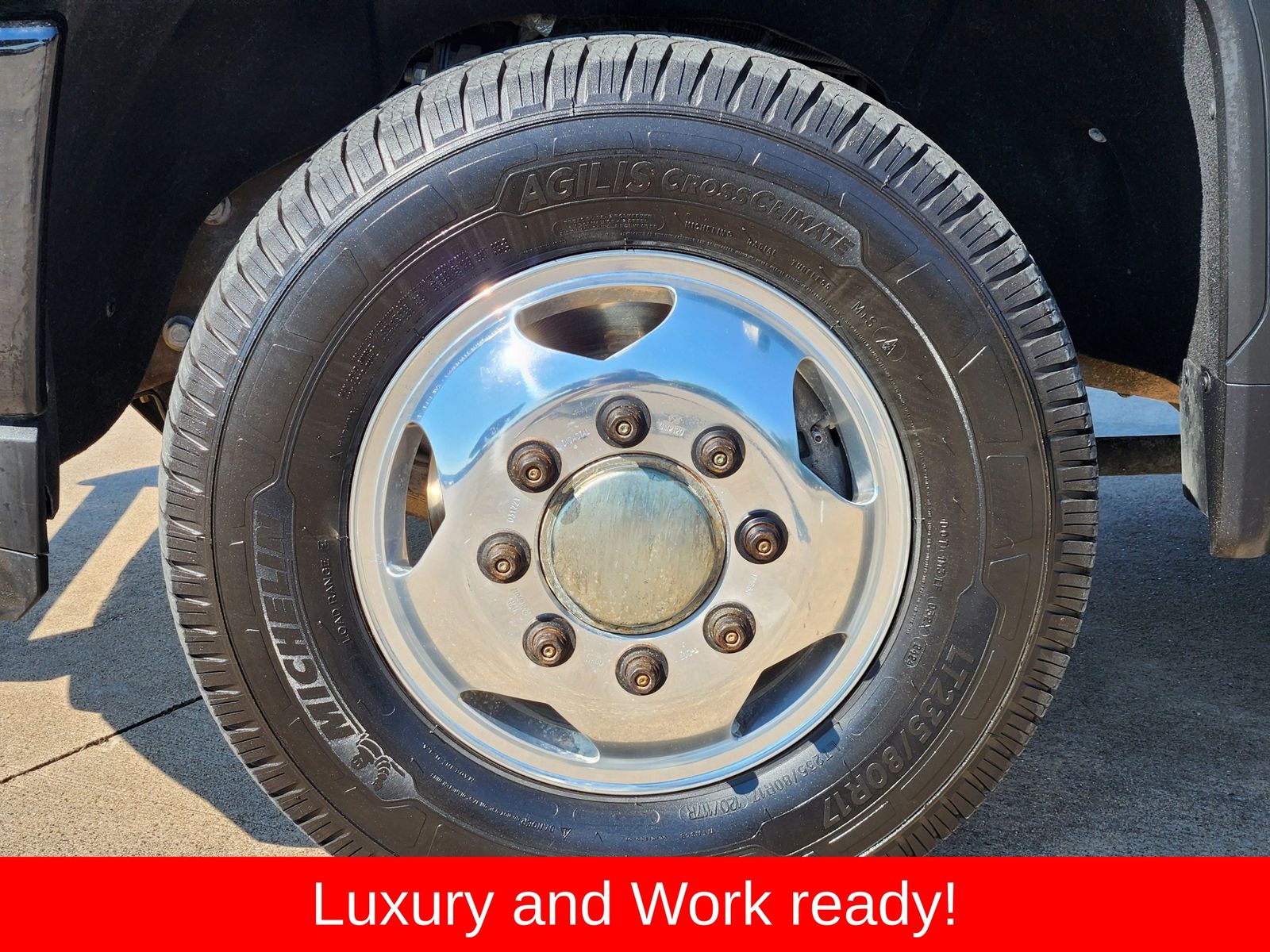 Used 2022 Onyx Black GMC Denali image 21