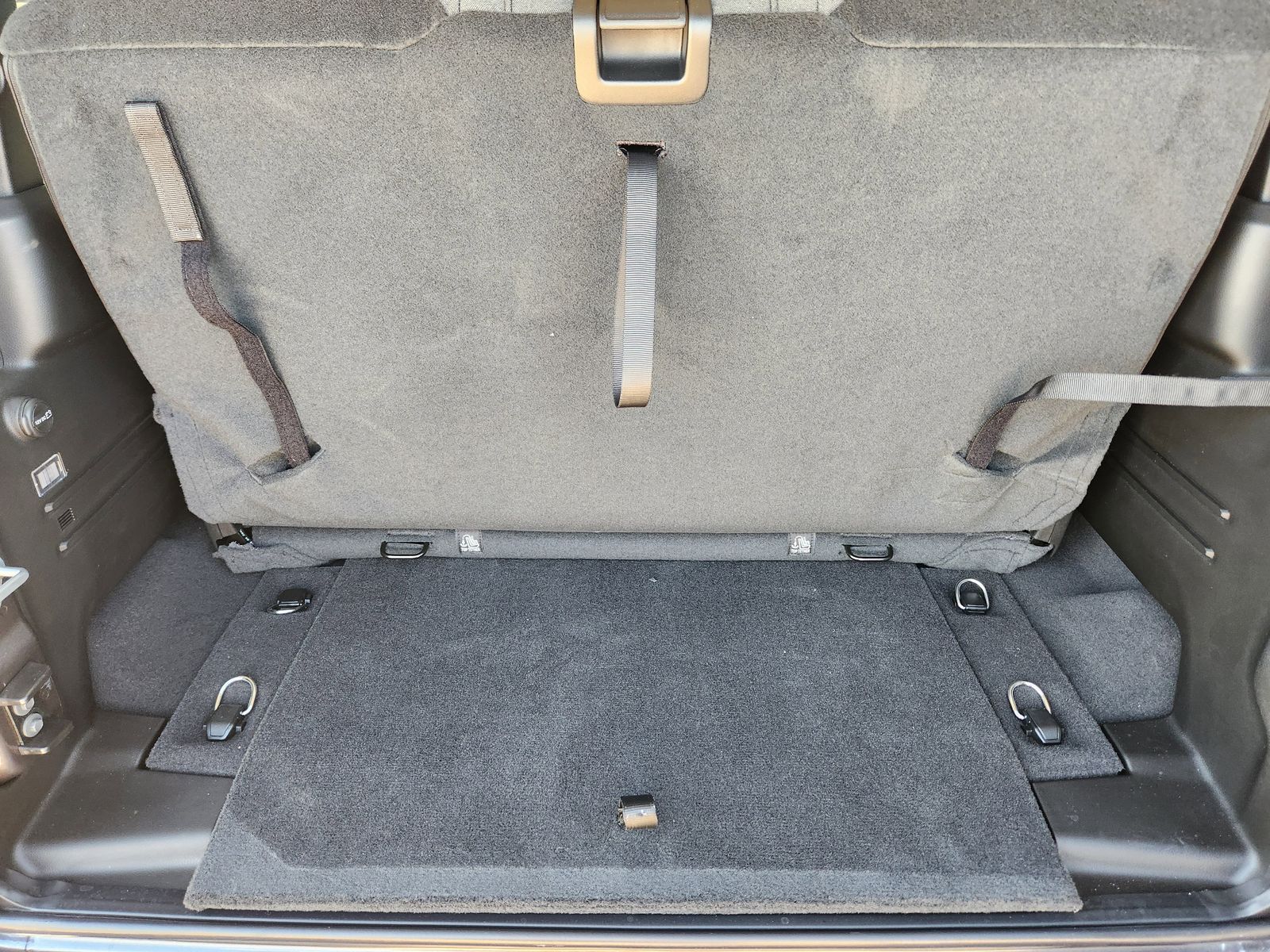 New 2026 Granite Crystal Jeep 2-DOOR SPORT image 41