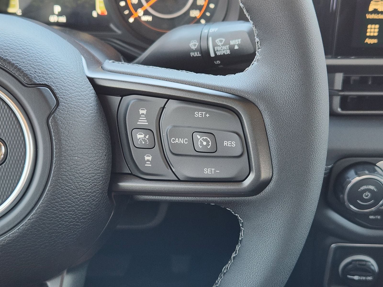 New 2026 Granite Crystal Jeep SAHARA 4X4 image 37