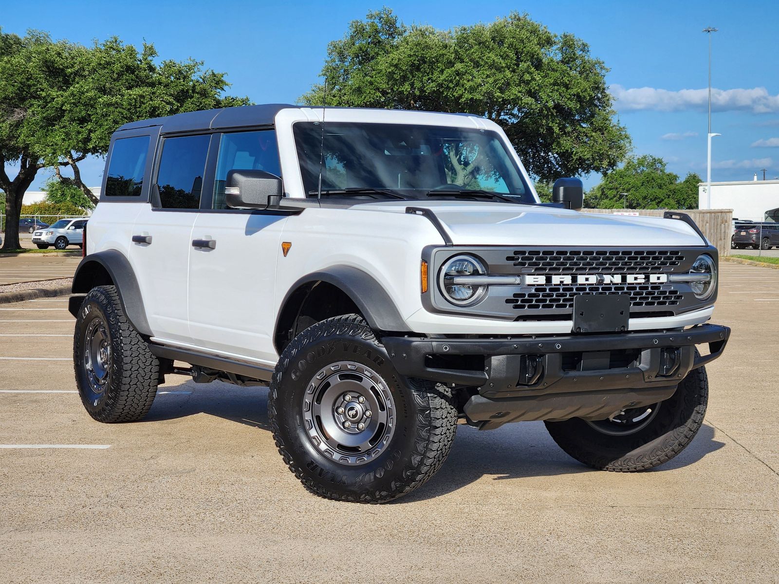 2025 Ford Bronco Badlands 4x4's photo