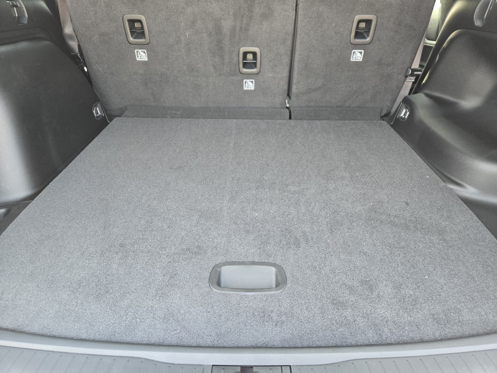 New 2026 Baltic Gray Jeep LAREDO ALTITUDE 4X2 image 41