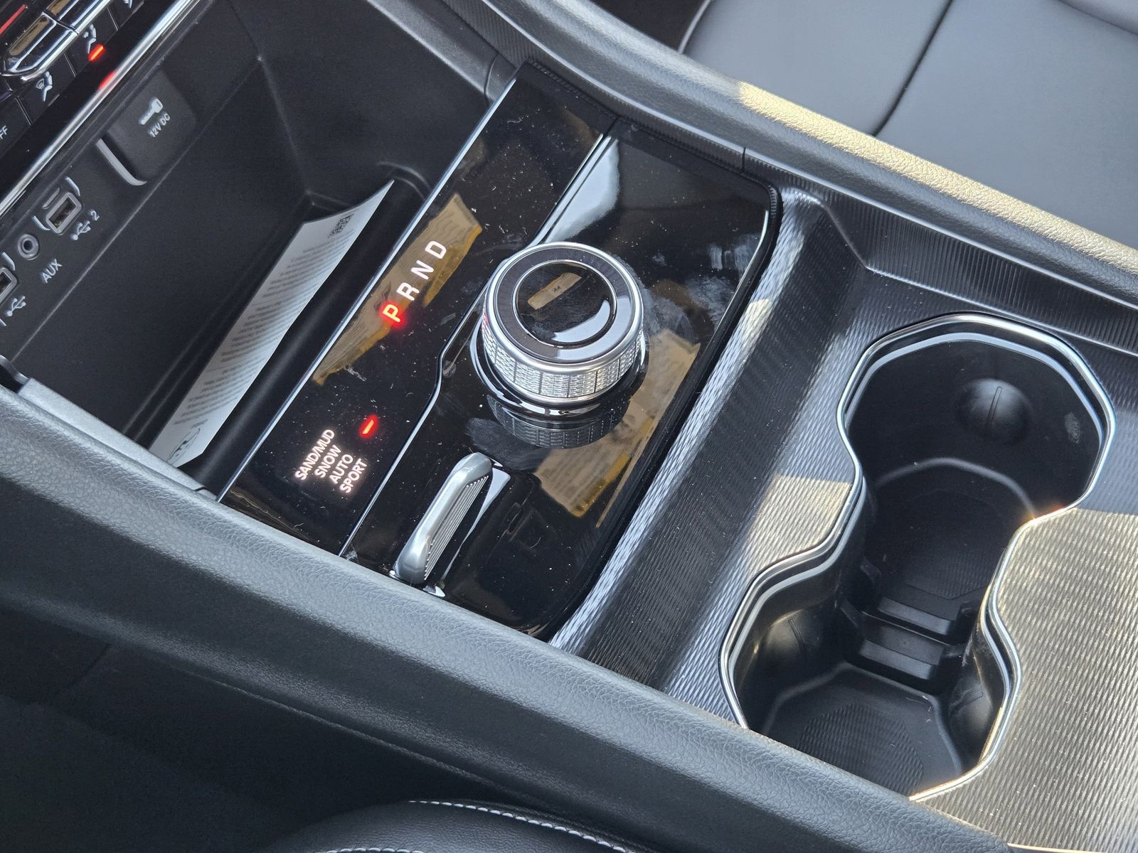 New 2025 Diamond Black Crystal Pearlcoat Jeep L LIMITED 4X4 image 20