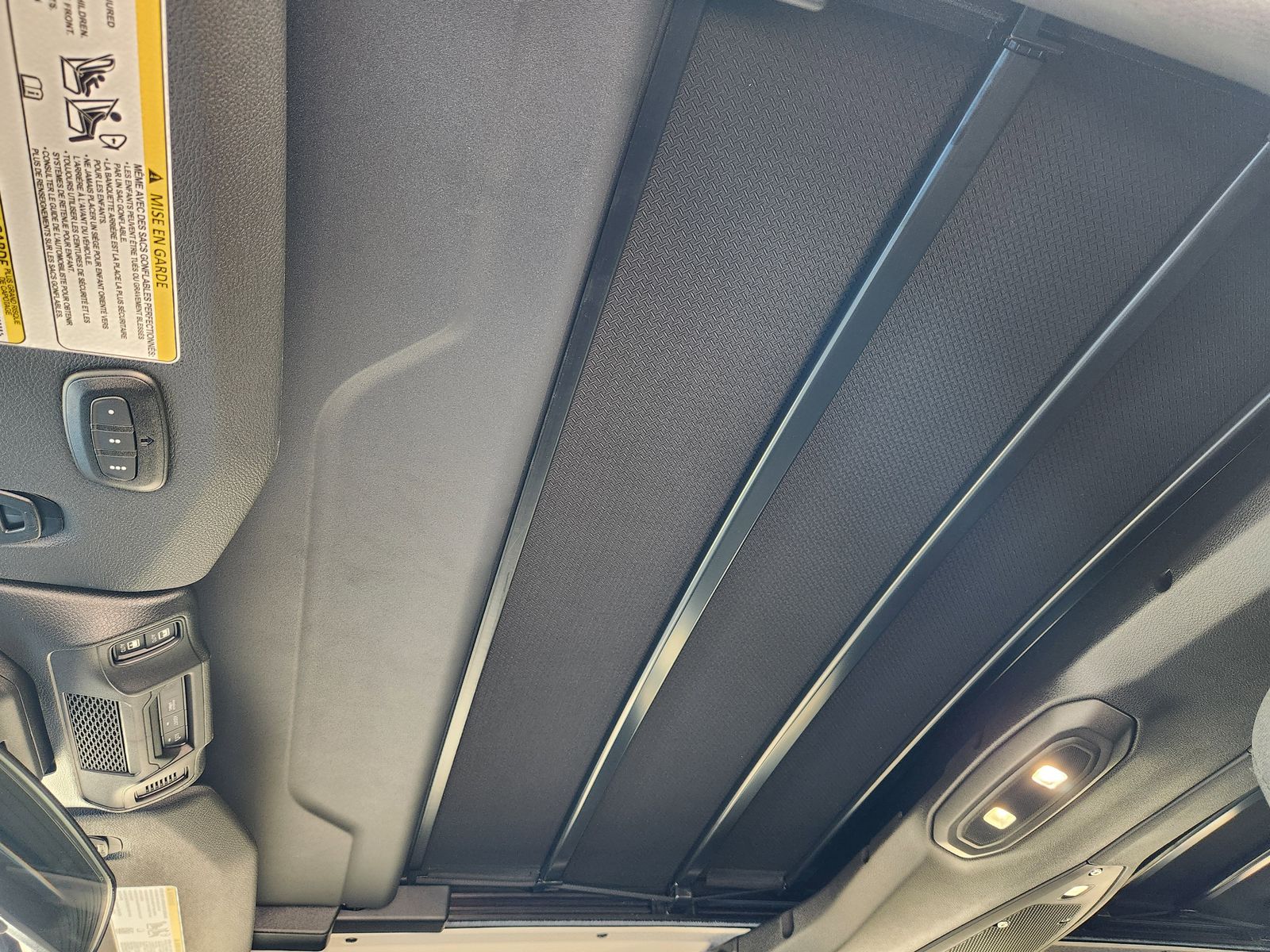 New 2026 Hydro Blue Pearlcoat Jeep 4-DOOR SPORT S image 33