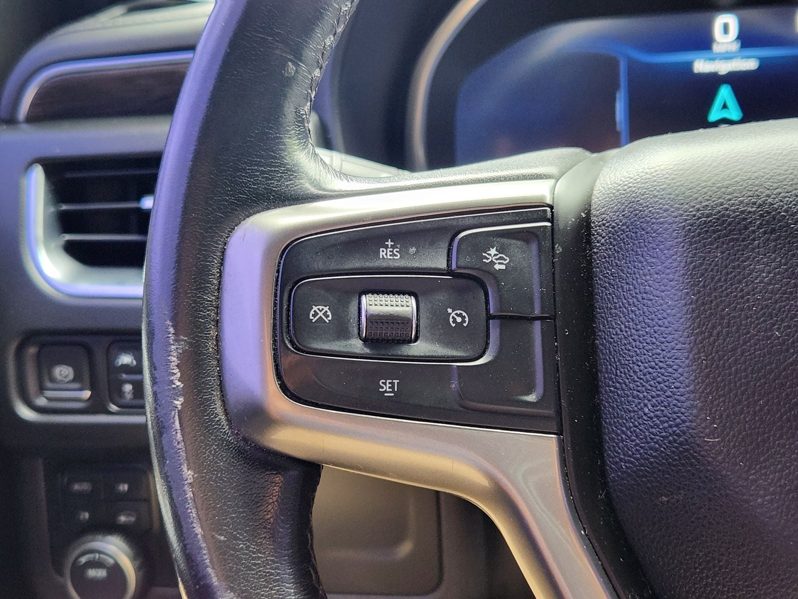 Used 2022 Summit White Chevrolet LT image 37