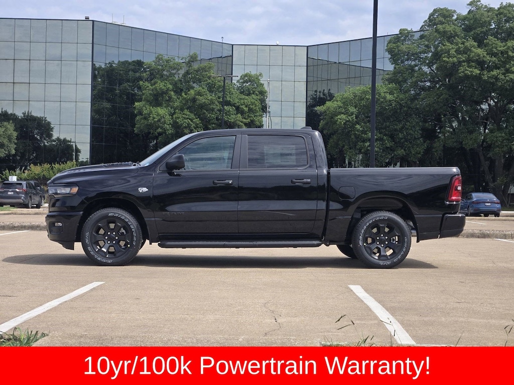 New 2026 Ram 1500 EXPRESS CREW CAB 4X4 5'7 BOX Pickup