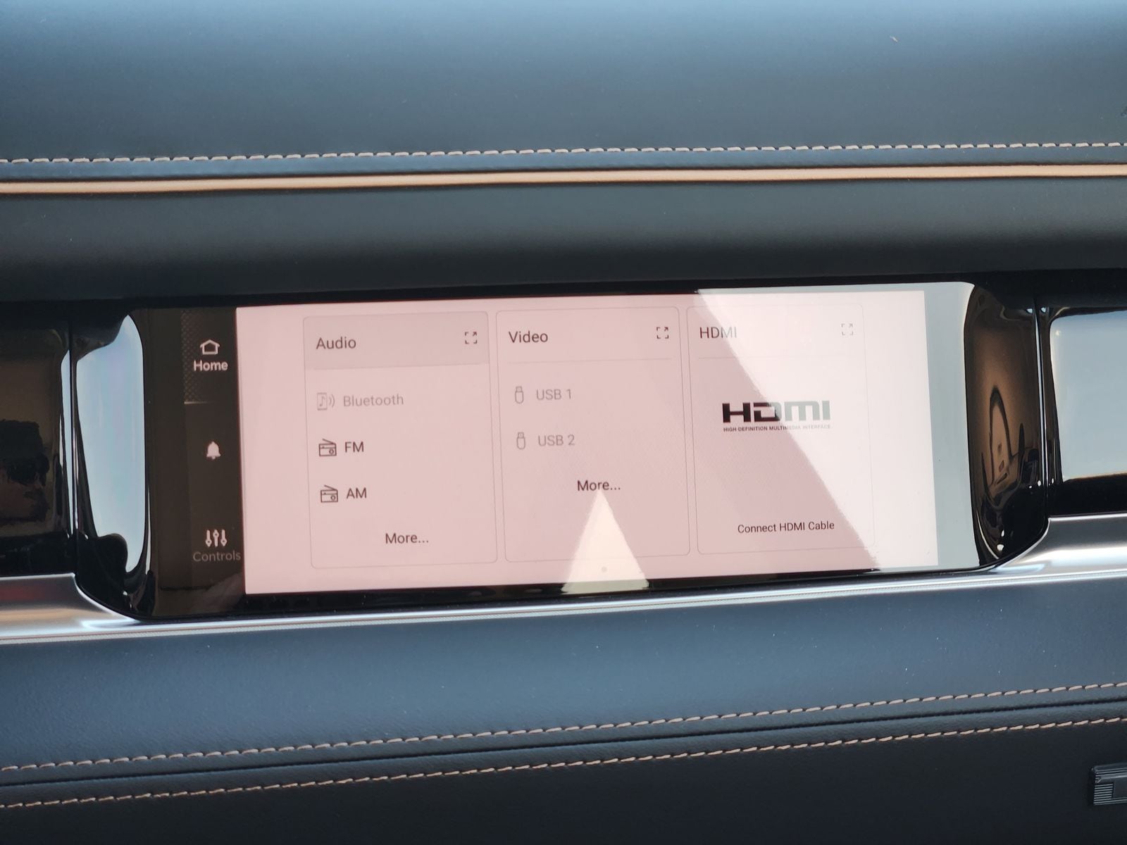 New 2026 Ivory White Tri-Coat Pearlcoat Ram TUNGSTEN CREW CAB 4X4 image 41