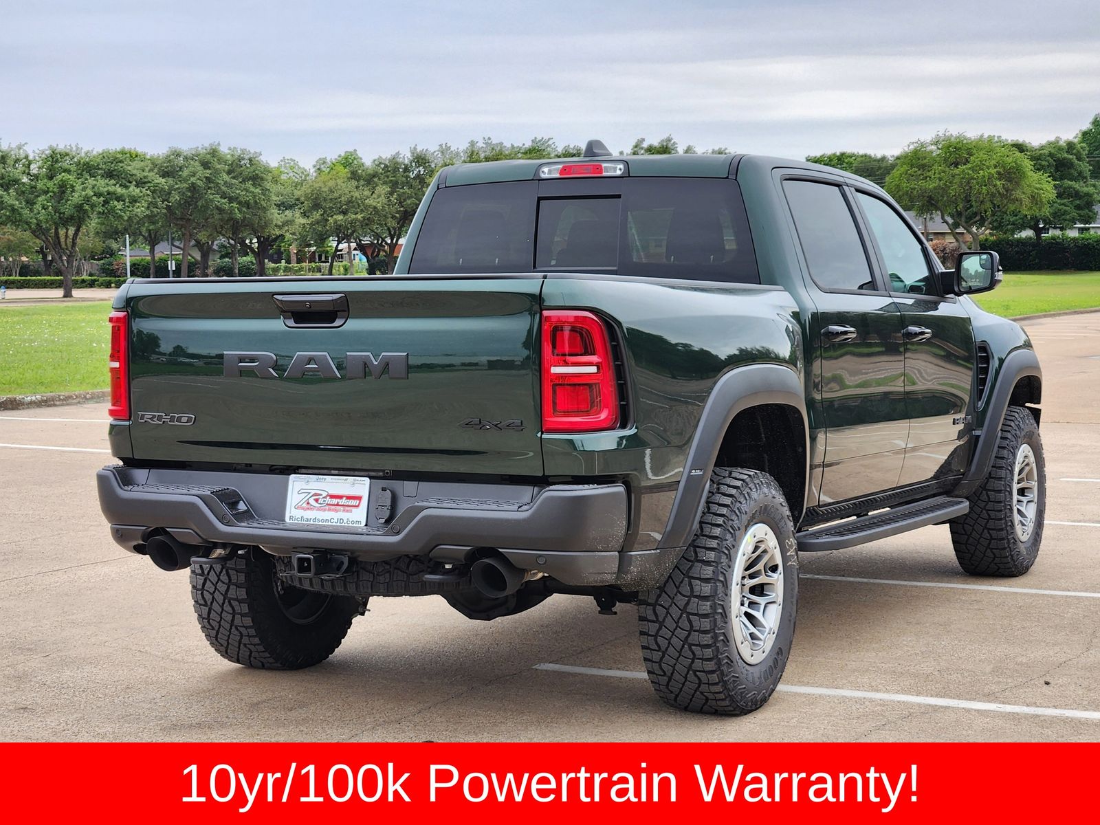 New 2026 Serrano Green Ram RHO CREW CAB 4X4 5
