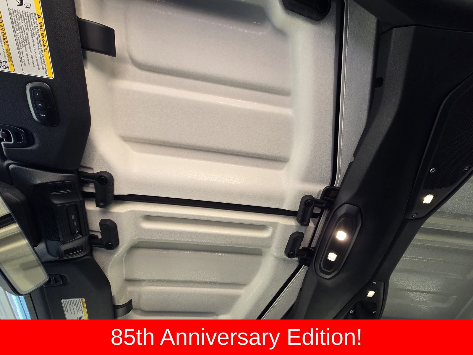 New 2026 Granite Crystal Jeep 85TH ANNIVERSARY EDITION 4X4 image 33