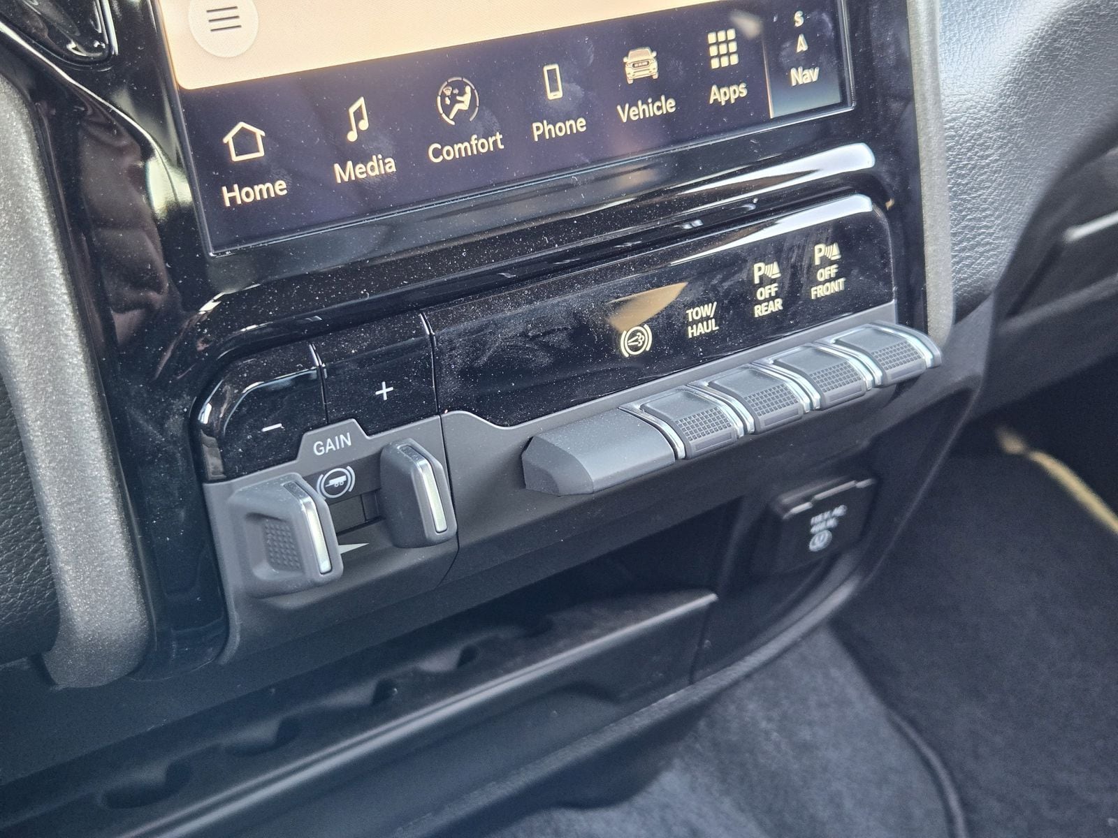 New 2026 Ceramic Gray Ram TRADESMAN CREW CAB 4X4 8