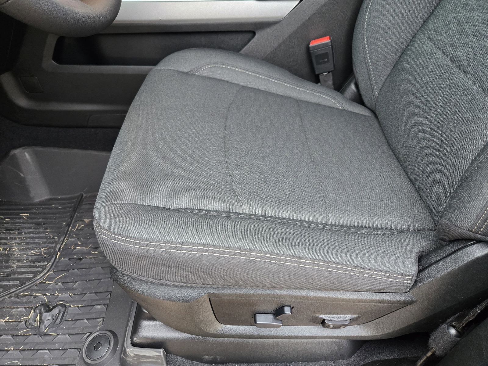 New 2026 Molten Red Pearlcoat Ram BIG HORN CREW CAB 4X4 6